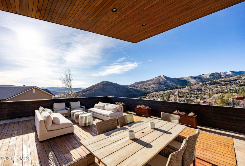 017_3682_sunridge_drive-018_246