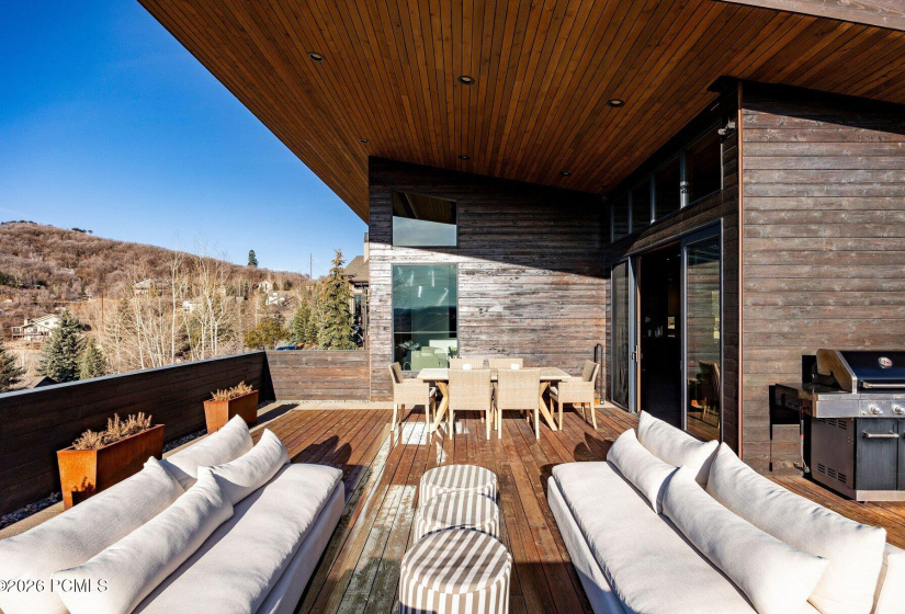 018_3682_sunridge_drive-021_488