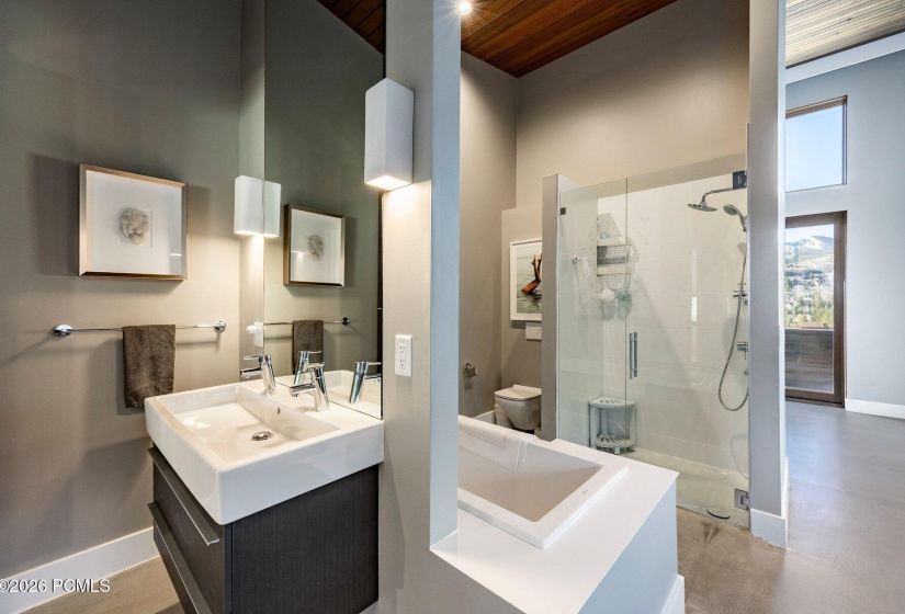 020_3682_sunridge_drive-029_685