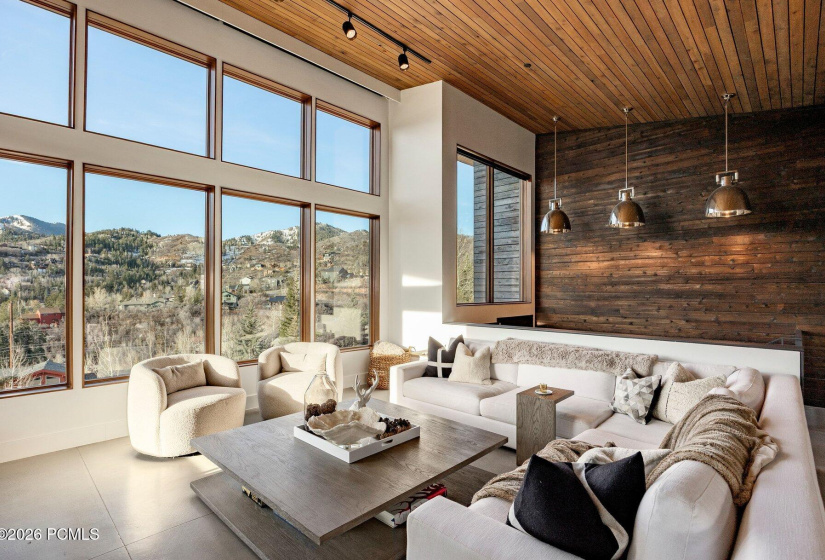 005_3682_sunridge_drive-005_931