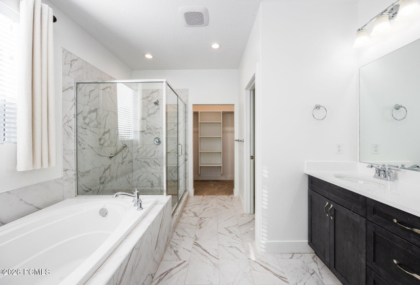 026_1681s1110e-4-bh_929