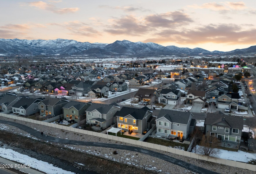 41_Aerial_1800x1200_4321618