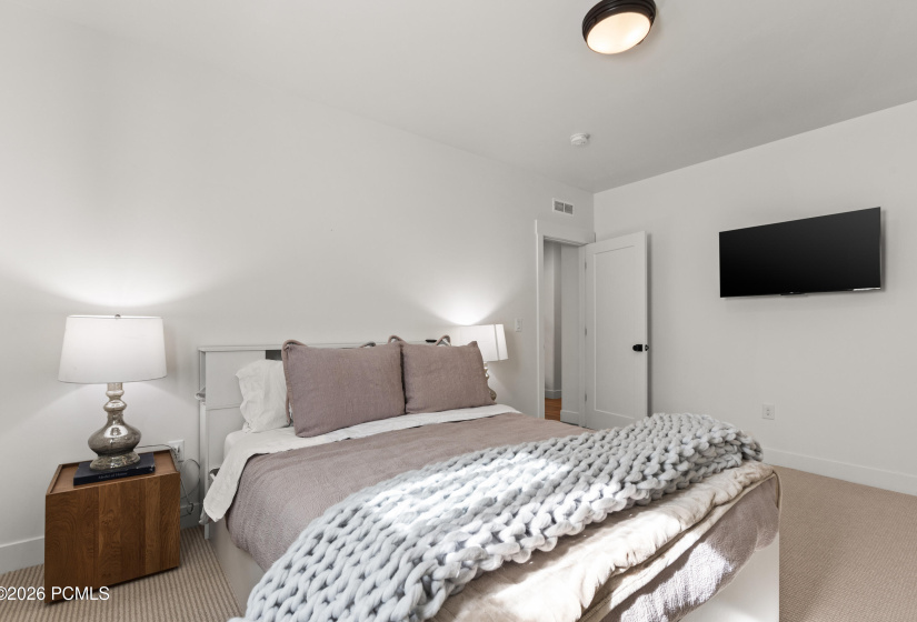 11655 N Shoreline_038