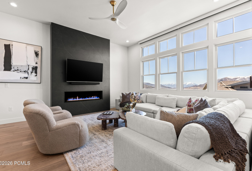 11655 N Shoreline_021