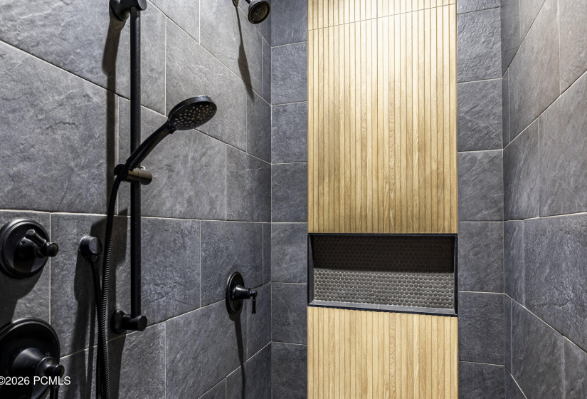 035_5842snowbasinrd-35_407