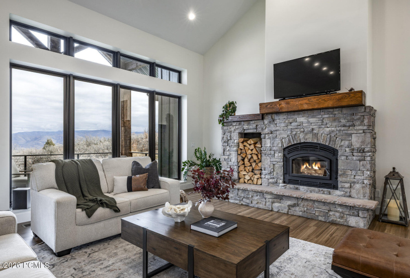 004_5842snowbasinrd-10_933