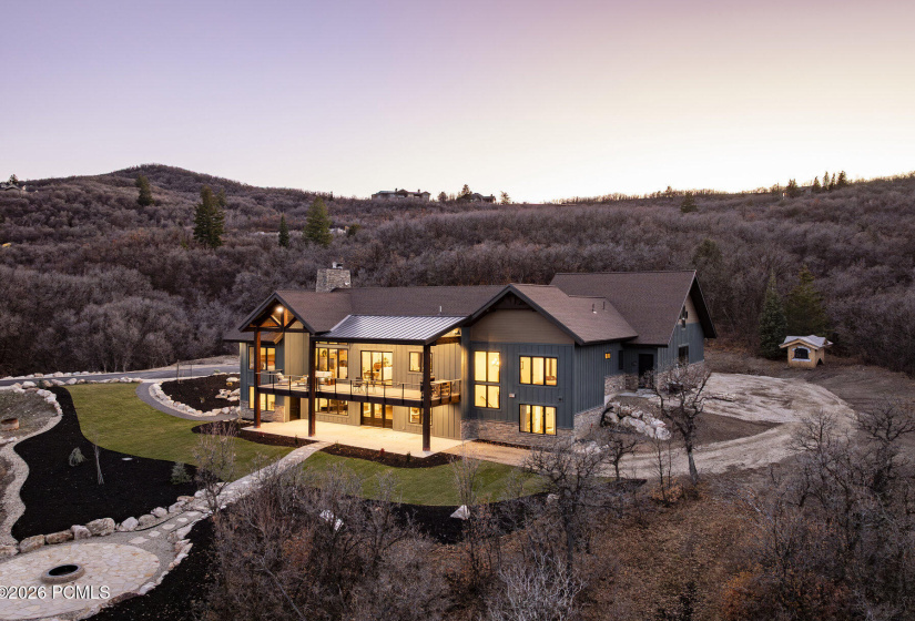 066_5842_snow_basin_rd-030_205