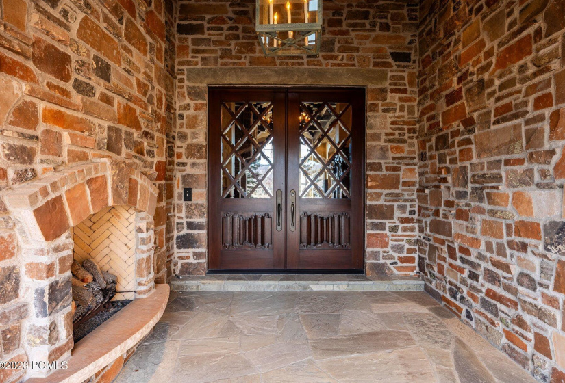 090_1083snowberrystreet-bh-21_12