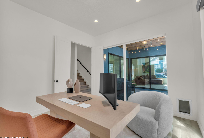 20-web-or-mls-11609-dorian-dr