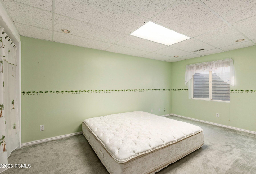 032_7737_south_5200_west-021_152