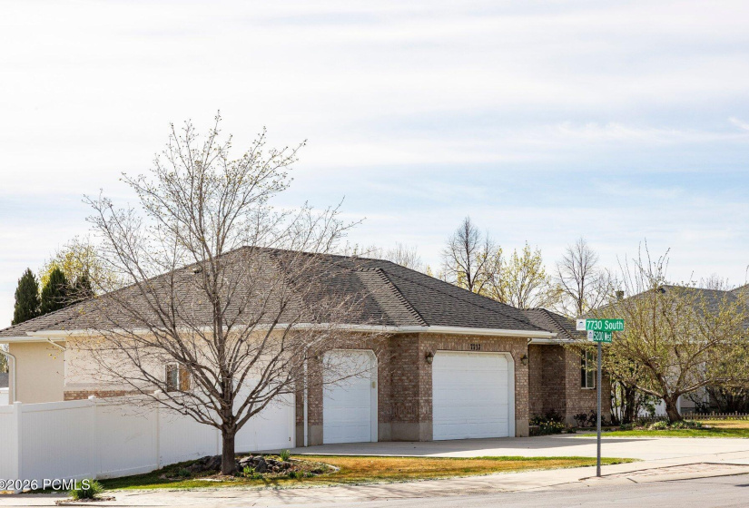 056_7737_south_5200_west-056_370