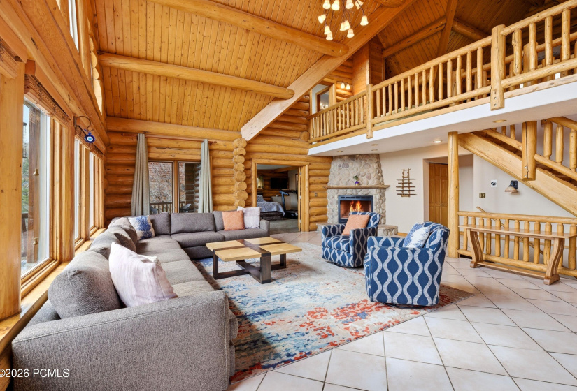 021_dsc08606_with_fire_907