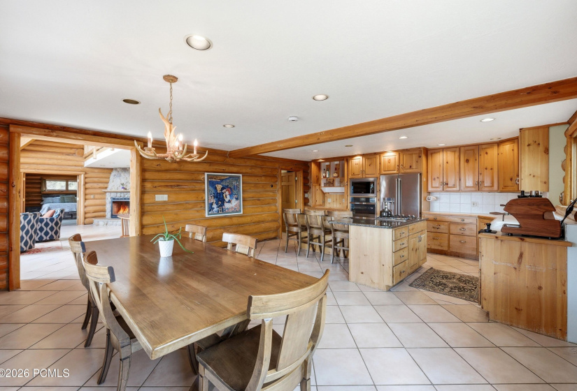 029_dsc08651_with_fire_868