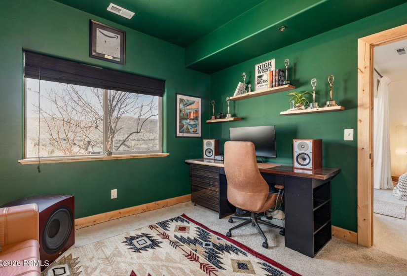 029_3360cedardrive-48_260