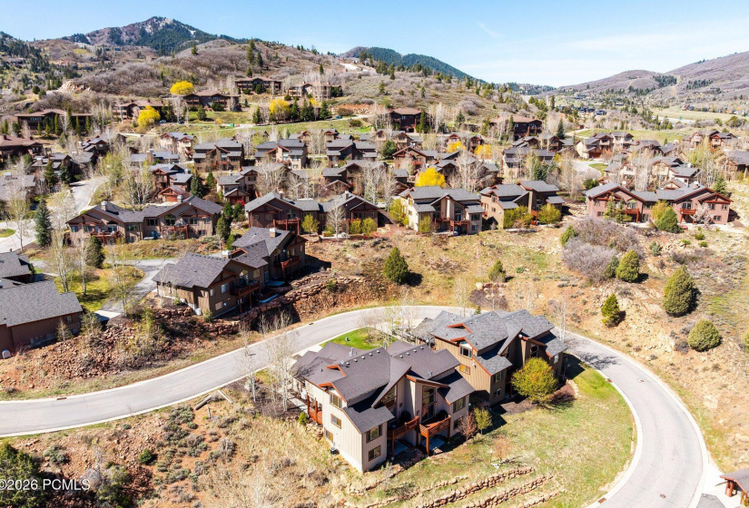 042_3360cedardrive-06_156