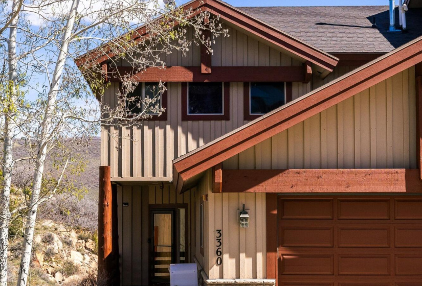 044_3360cedardrive-17_641