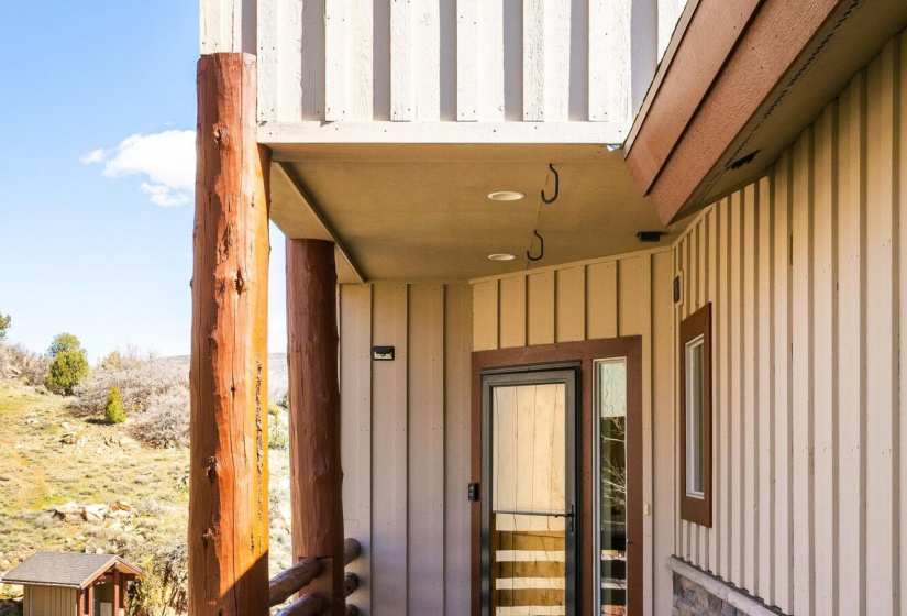 045_3360cedardrive-13_440