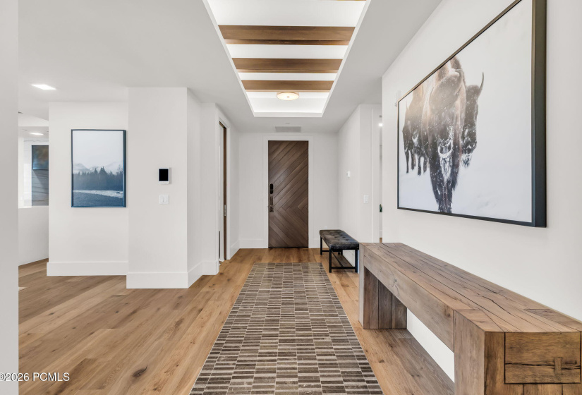 10-web-or-mls-7697-village-way-104