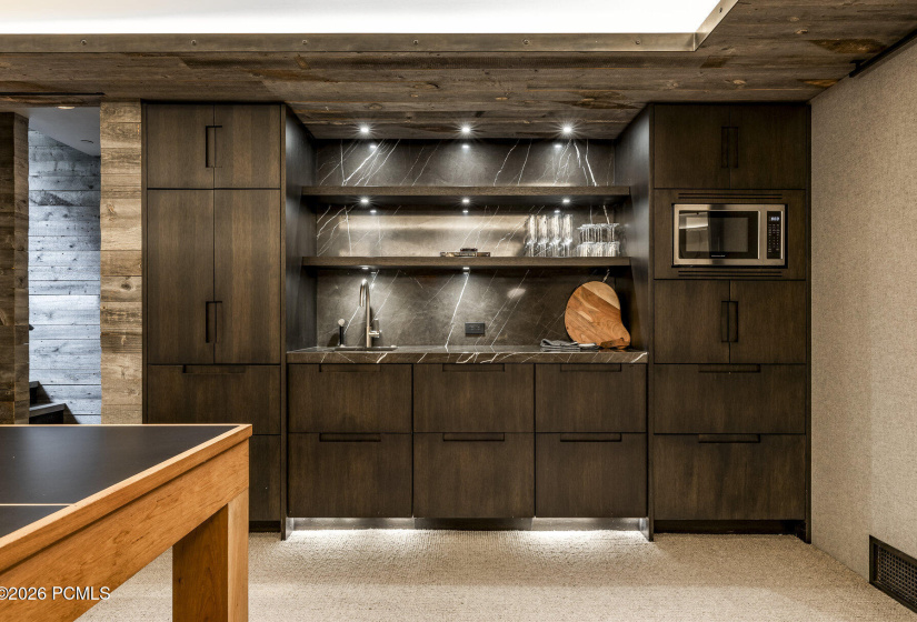 036_52-130websterct52_653