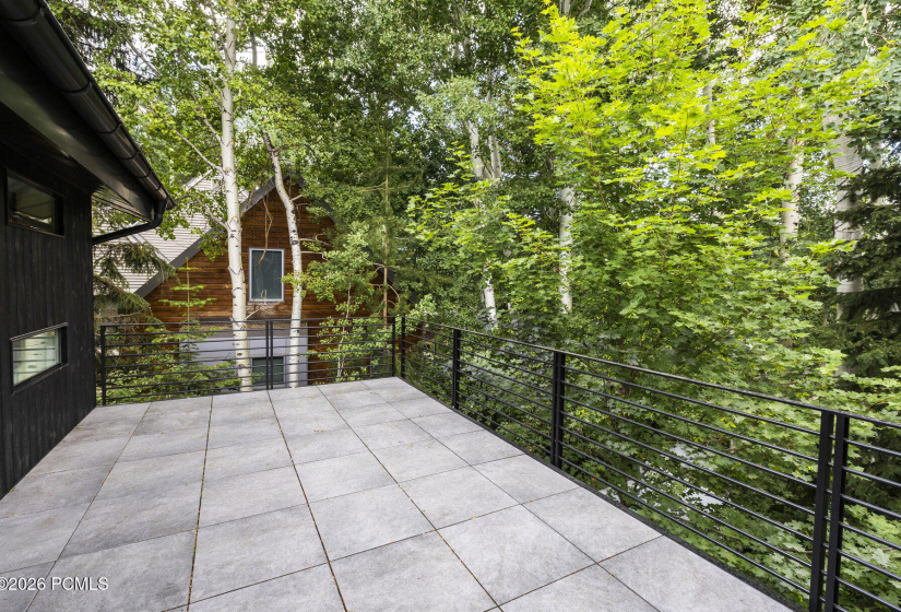 049_64-130websterct64_60