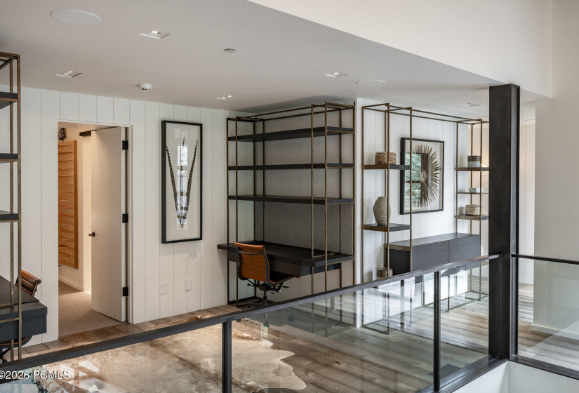 052_67-130websterct67_653