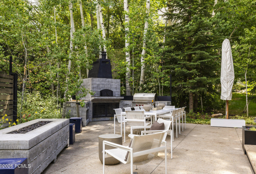 065_10-130websterct10_707