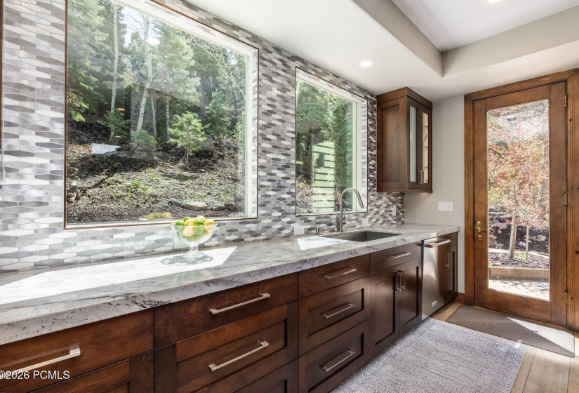 015_7457buckboarddr19_508