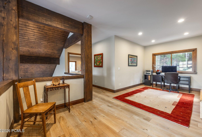 028_7457buckboarddr47_960