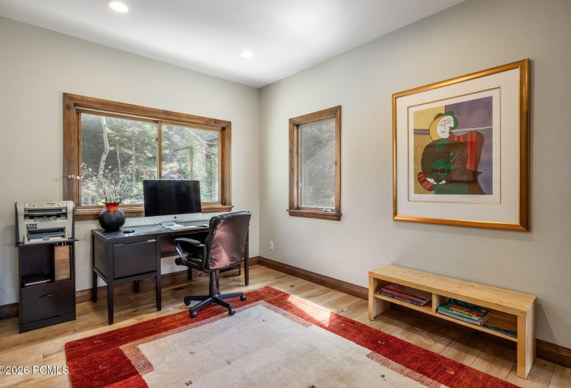 029_7457buckboarddr48_445