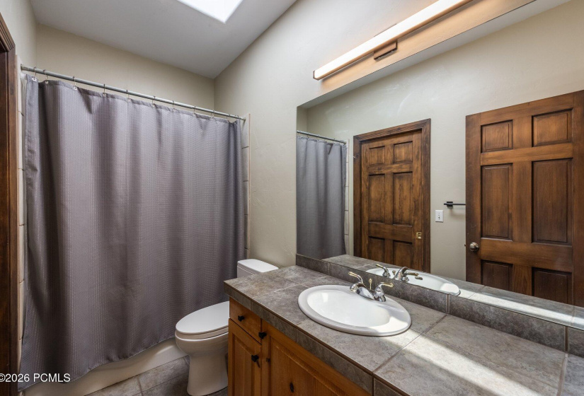 045_7457buckboarddr45_843