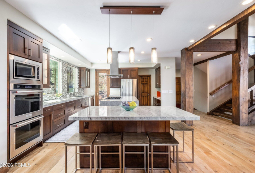 005_7457buckboarddr18_238