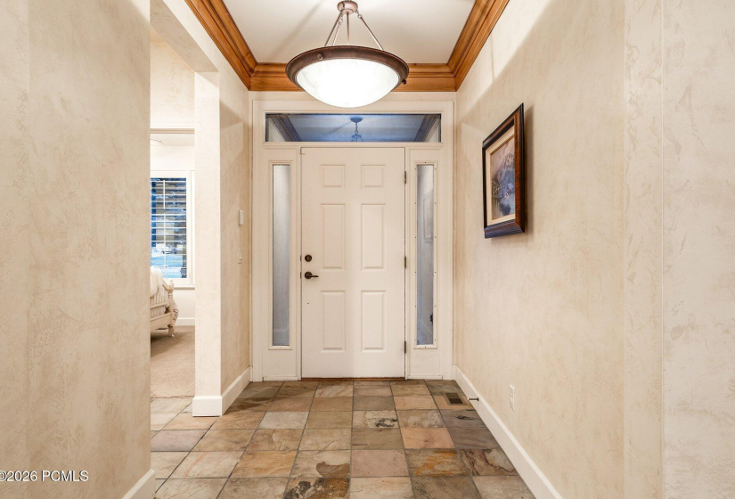 038_1164nvillagecircle-48_535