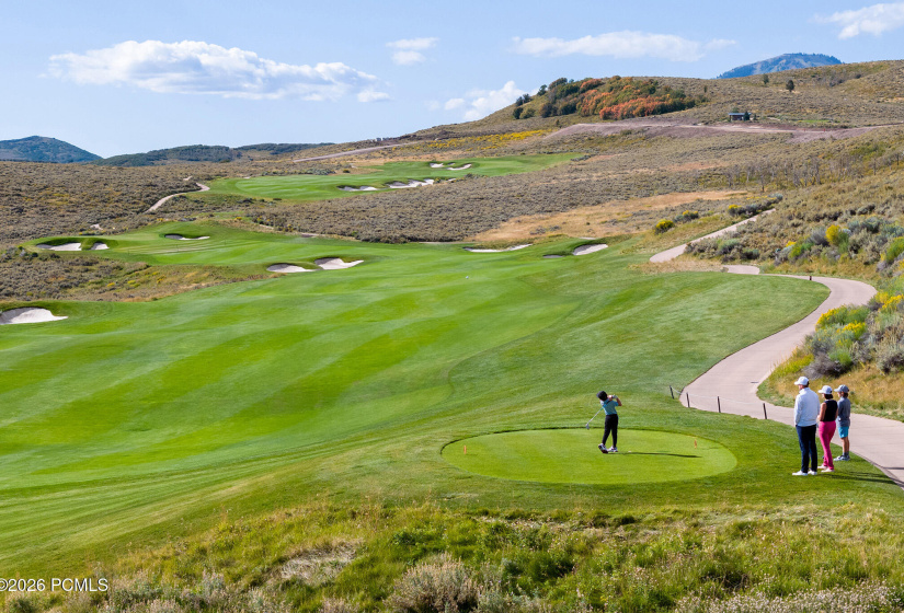 10_Golf at the Nick_Promontory