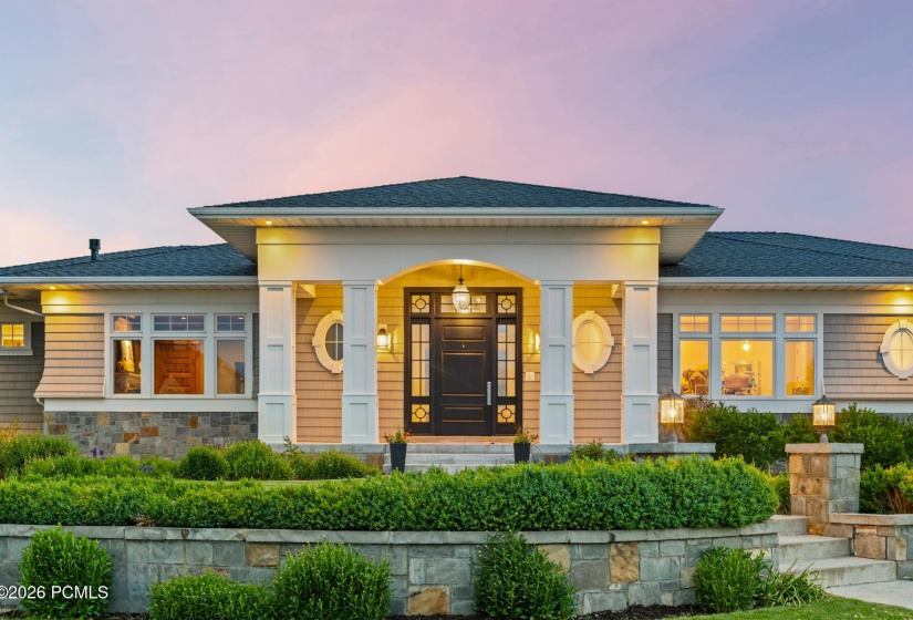 22_Exterior_1800x1200_4368030