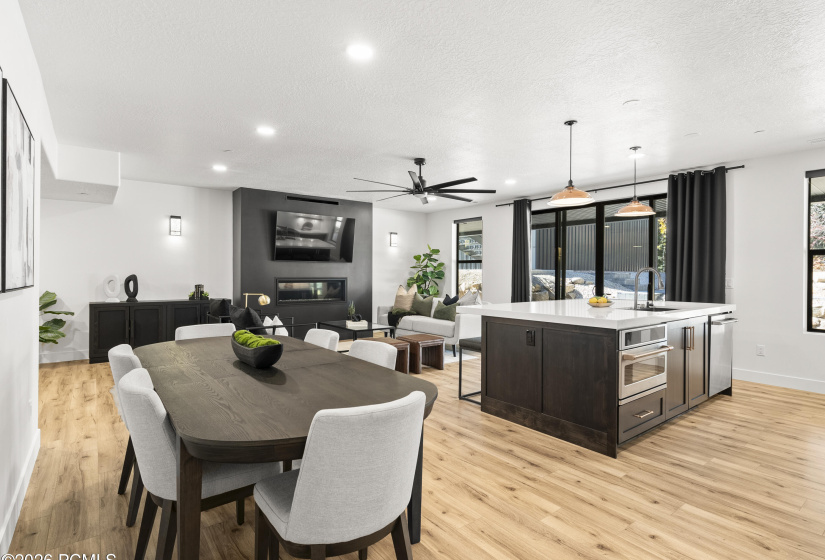 1000 Upper Cove Road, Park City, Utah 84098, 7 Bedroom Bedrooms, ,6 BathroomBathrooms,Residential,For Sale,Upper Cove,12602905