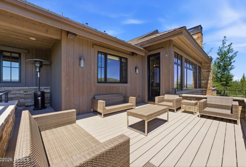 9468 Dye Cabins Drive, Park City, Utah 84098, 4 Bedroom Bedrooms, ,4 BathroomBathrooms,Residential,For Sale,Dye Cabins,12602757