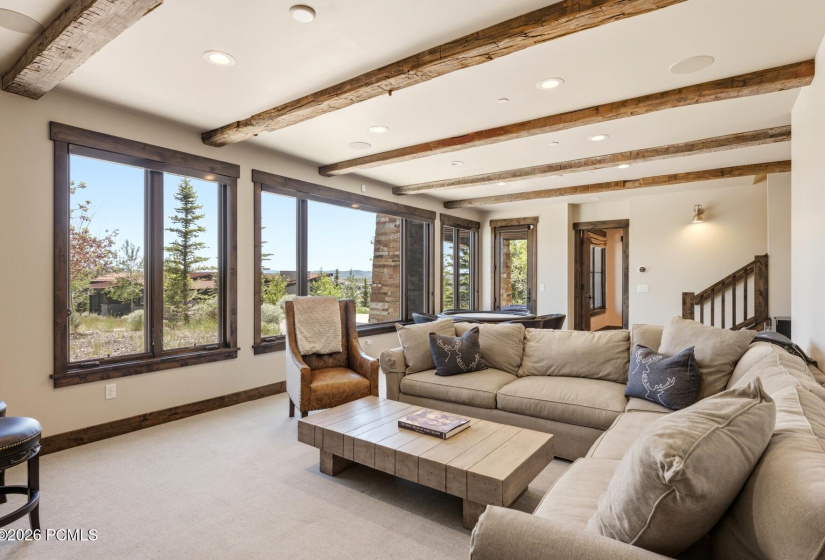 9468 Dye Cabins Drive, Park City, Utah 84098, 4 Bedroom Bedrooms, ,4 BathroomBathrooms,Residential,For Sale,Dye Cabins,12602757