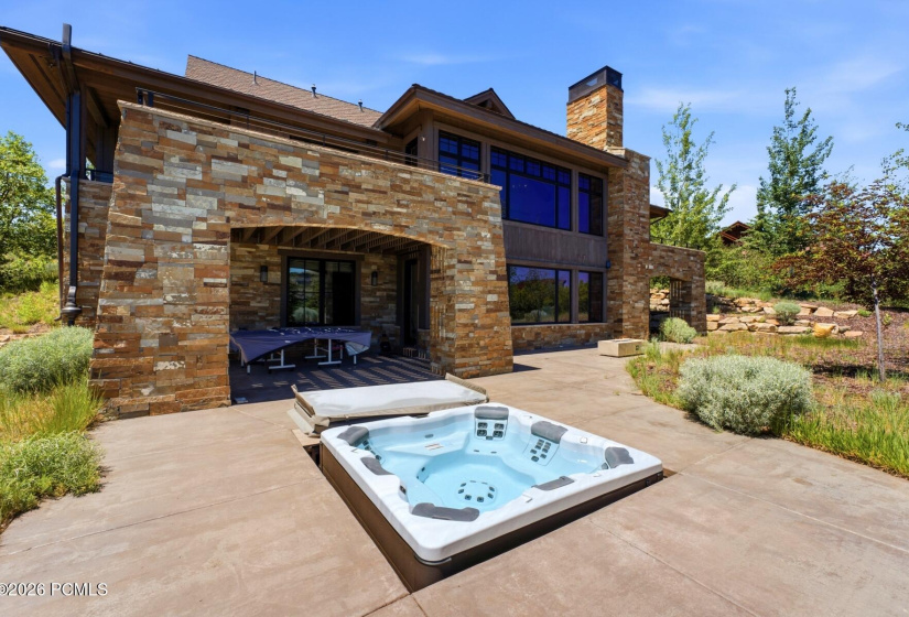9468 Dye Cabins Drive, Park City, Utah 84098, 4 Bedroom Bedrooms, ,4 BathroomBathrooms,Residential,For Sale,Dye Cabins,12602757