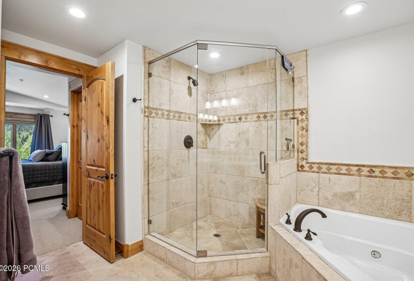 1484 Seasons Drive, Park City, Utah 84060, 5 Bedroom Bedrooms, ,4 BathroomBathrooms,Residential,For Sale,Seasons,12602832