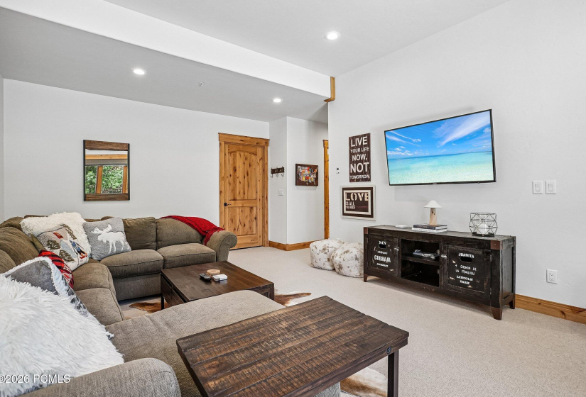 1484 Seasons Drive, Park City, Utah 84060, 5 Bedroom Bedrooms, ,4 BathroomBathrooms,Residential,For Sale,Seasons,12602832