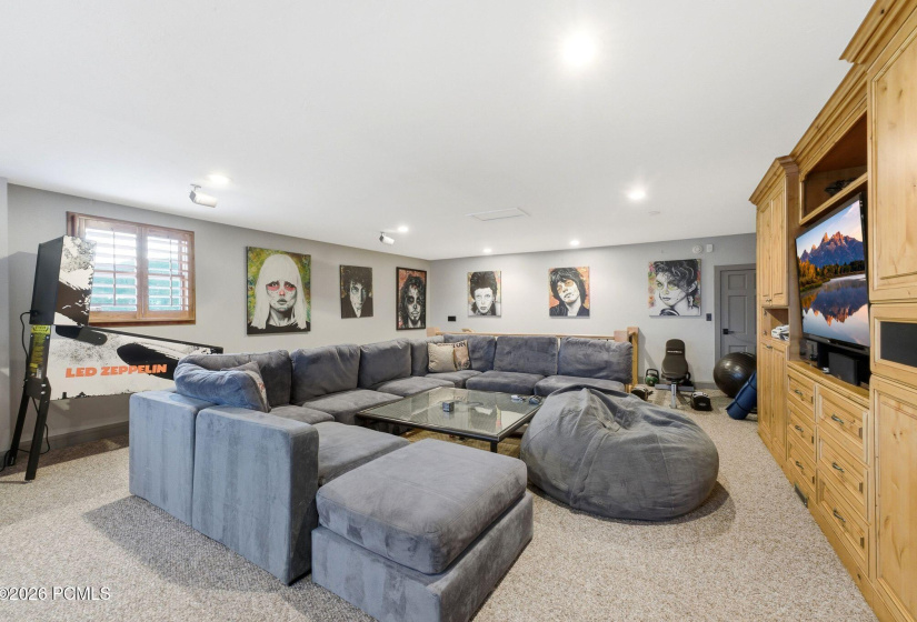 8650 Redden Road, Park City, Utah 84098, 5 Bedroom Bedrooms, ,5 BathroomBathrooms,Residential,For Sale,Redden,12604089