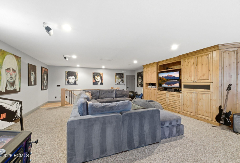 8650 Redden Road, Park City, Utah 84098, 5 Bedroom Bedrooms, ,5 BathroomBathrooms,Residential,For Sale,Redden,12604089
